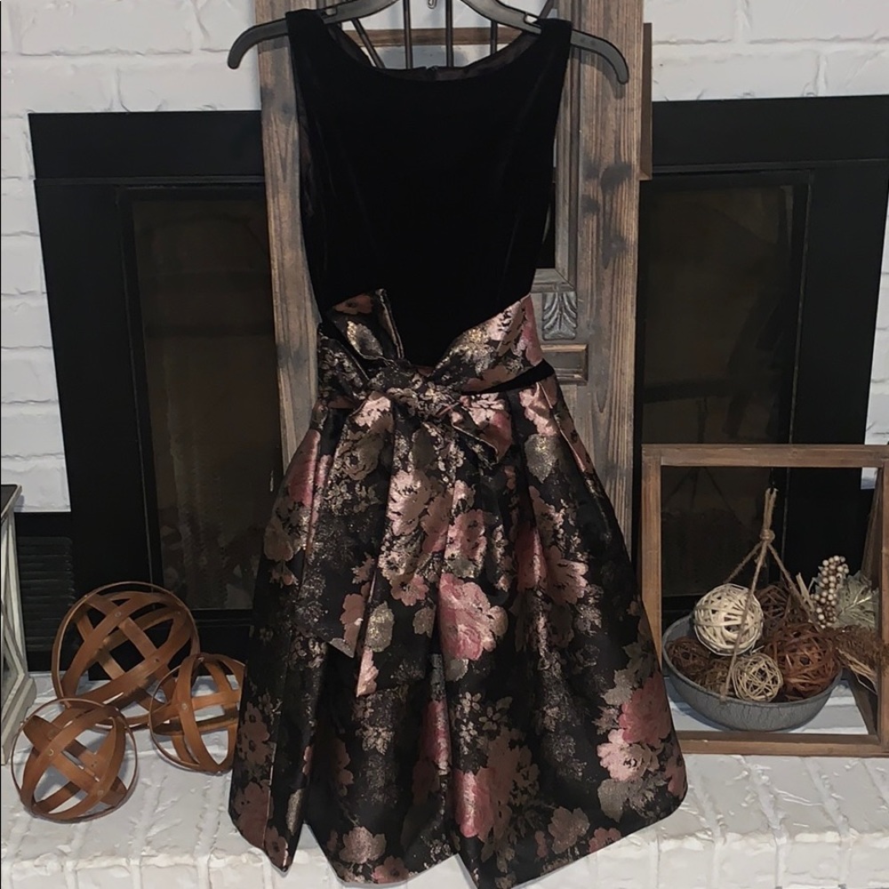 Tahari Formal Dress